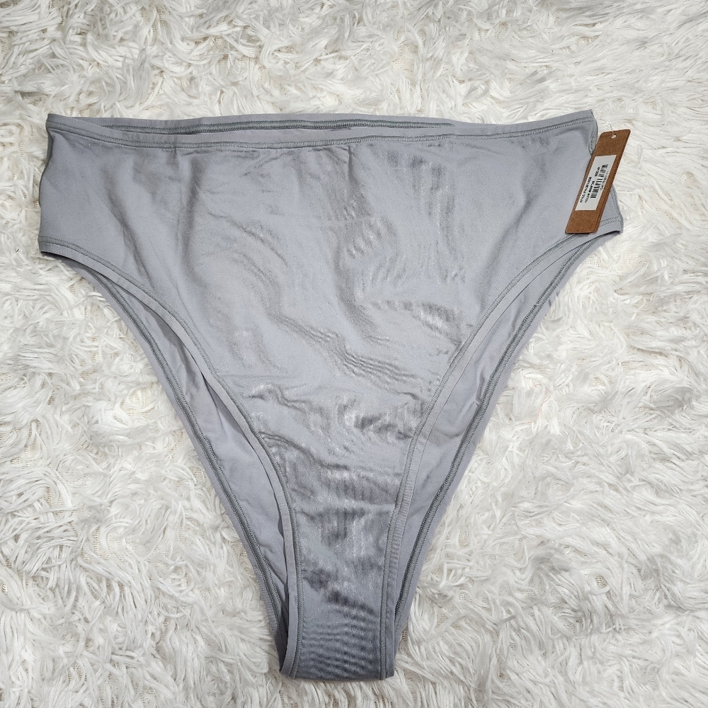 SKIMS Fits Everybody Cheeky Brief - MOONSTONE NWT 4X